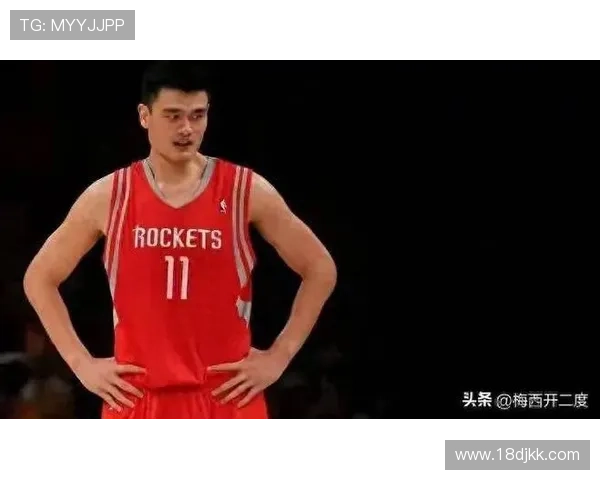 全城热恋姚明:篮球巨星背后的爱情故事与人生哲学探讨 全城热恋姚明:篮球巨星背后的爱情故事与人生哲学探讨