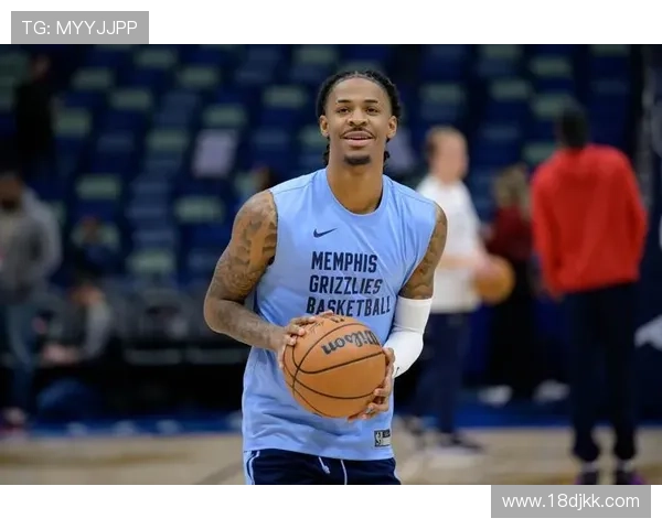 Shams报道莫兰特确认出战鹈鹕揭幕战状态良好出场时间不受限制 Shams报道莫兰特确认出战鹈鹕揭幕战状态良好出场时间不受限制