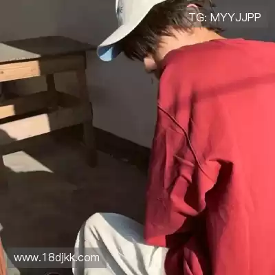 甄歌寒